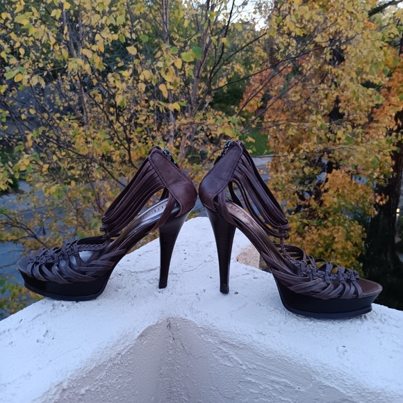 Guess Women's Brown Stilettos - Picture 4 of 8